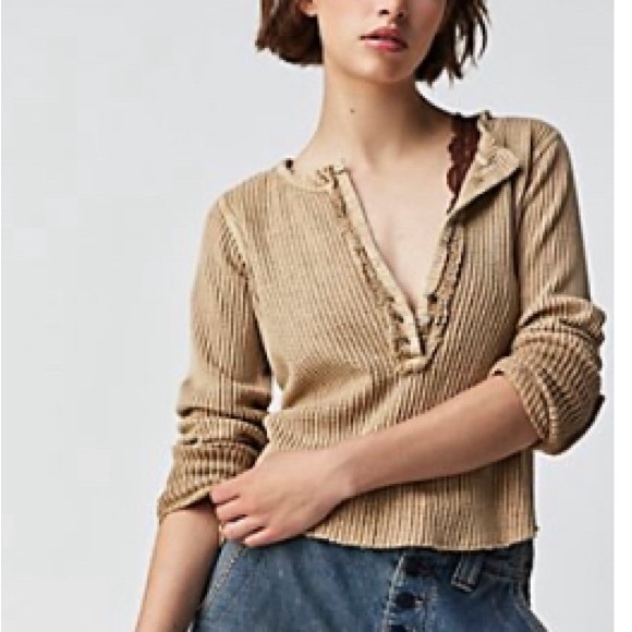 Free People Tops - NWT FP One Colt Thermal in M “light grey”